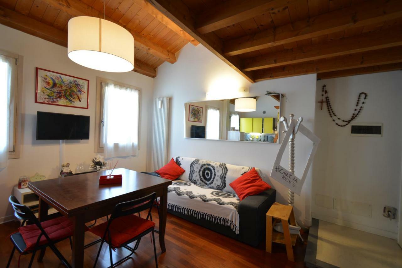 Casa Vacanze Chez La Reine - Holiday Home Vicenza Luaran gambar